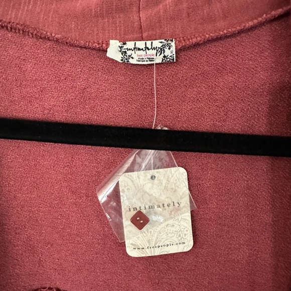 Free People Intimately Womens Long Sleeve Wrap Duster Cardigan in Wine Sz XS NWT - Picture 3 of 8